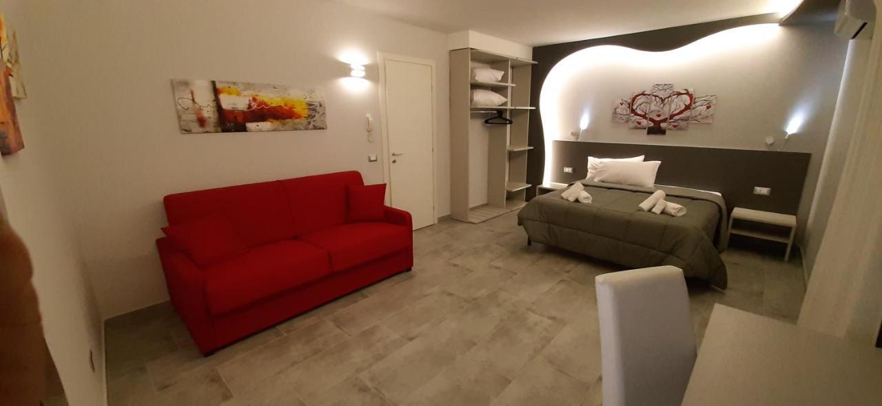 Donjon Suite Centro Storico Castelbuono  Exterior foto